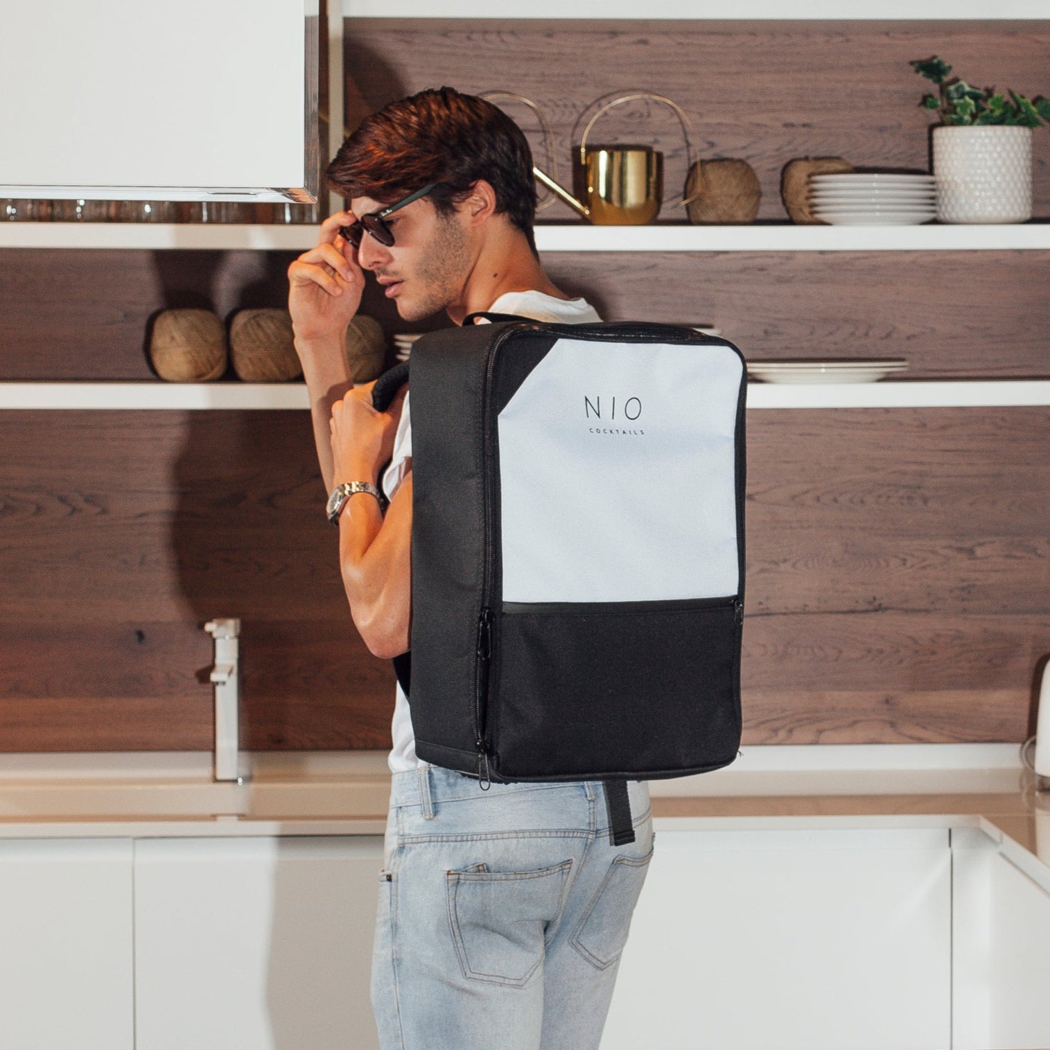 Cocktail Kit Travel Bag | Cocktail Accessories | NIO Cocktails